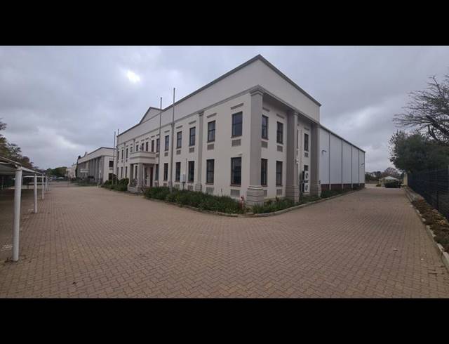 INDUSTRIAL PROPERTY TO RENT IN RANDJESPARK